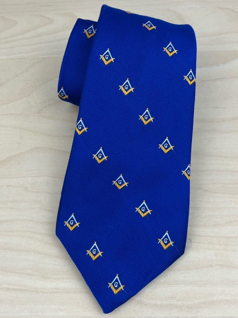 Vintage Masonic Freemasons Neck Tie Embroidered Logo Pattern Blue Made In USA